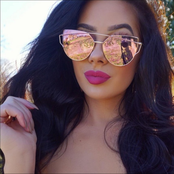 ✨LAST ONE ✨Cat Eye Mirrored flat lenses sunglasses - Picture 10 of 10